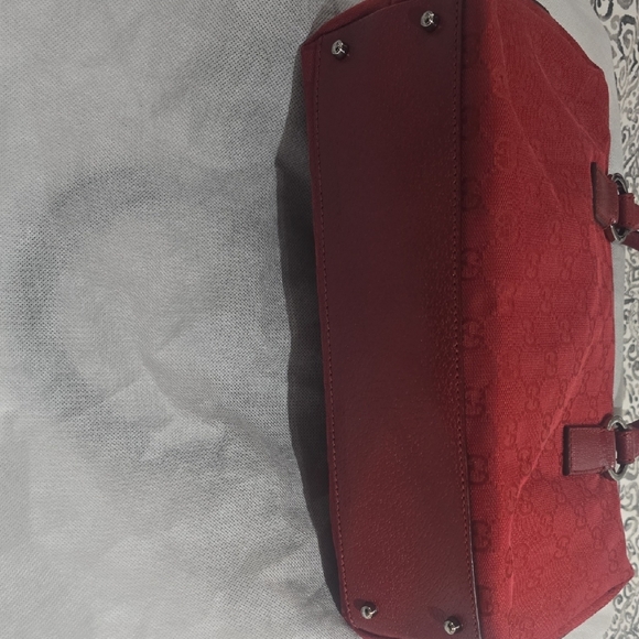 Gucci Red Satchel Sophisticated Leather Design Amazing Condition In And Out - Picture 8 of 10